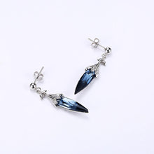 Load image into Gallery viewer, Pepper With Sterling Silver Eardrop
